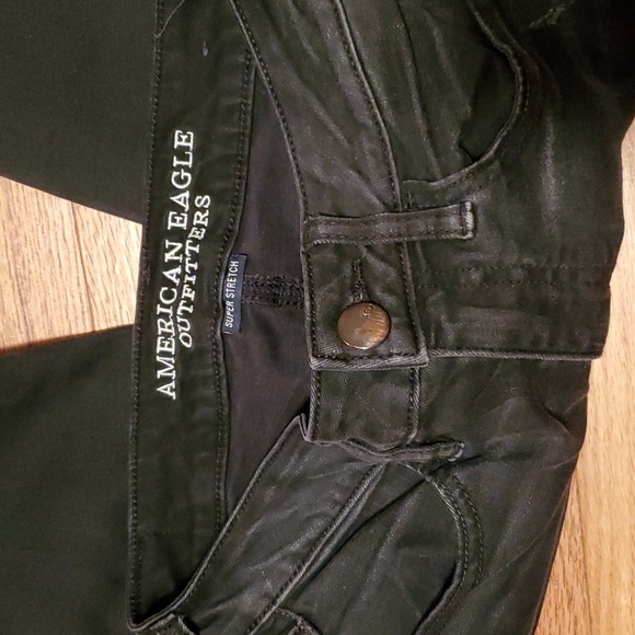 American Eagle Outfitters black distressed jegging Sz 2 - Picture 7 of 8